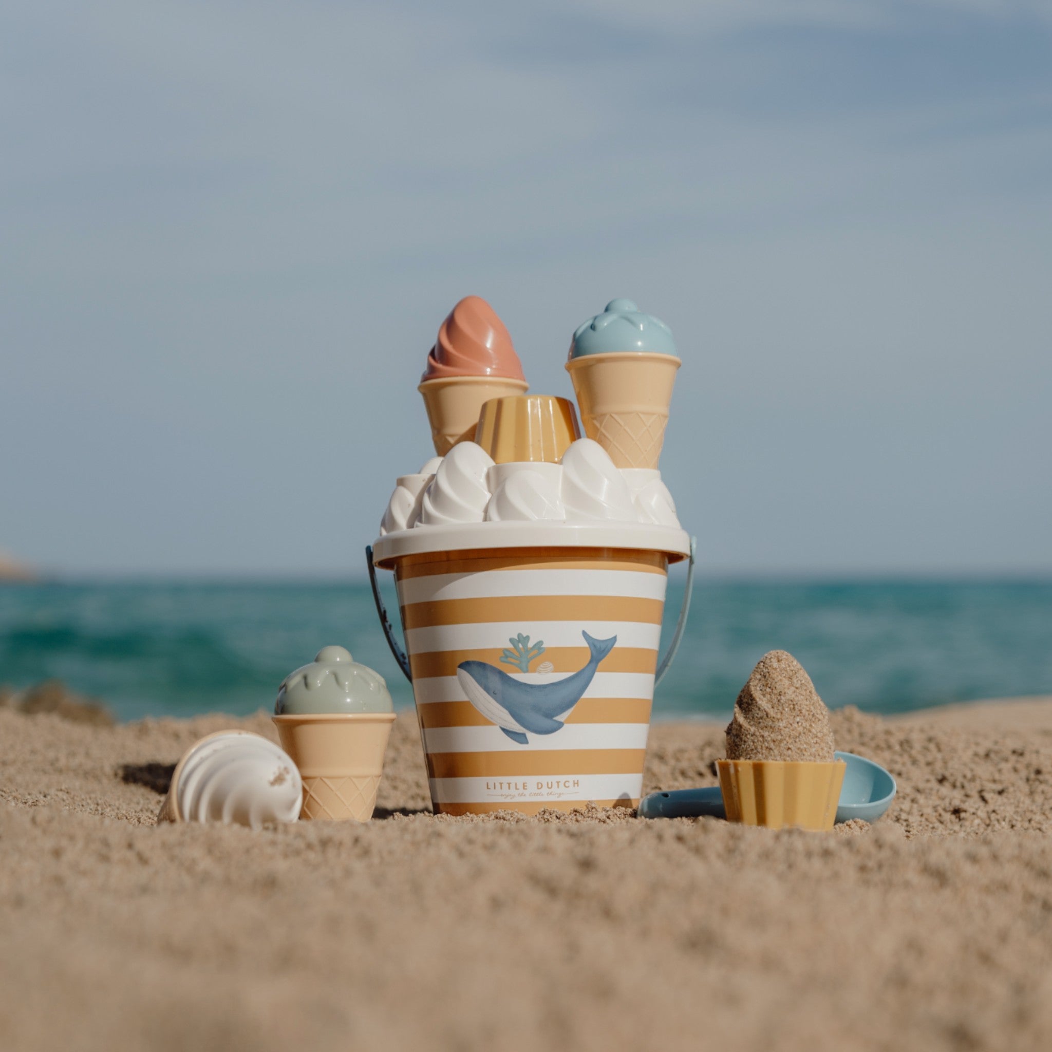 little-dutch-set-kouvadakia-paralias-ice-cream-ocean-dreams-blue-littlebox.gr10