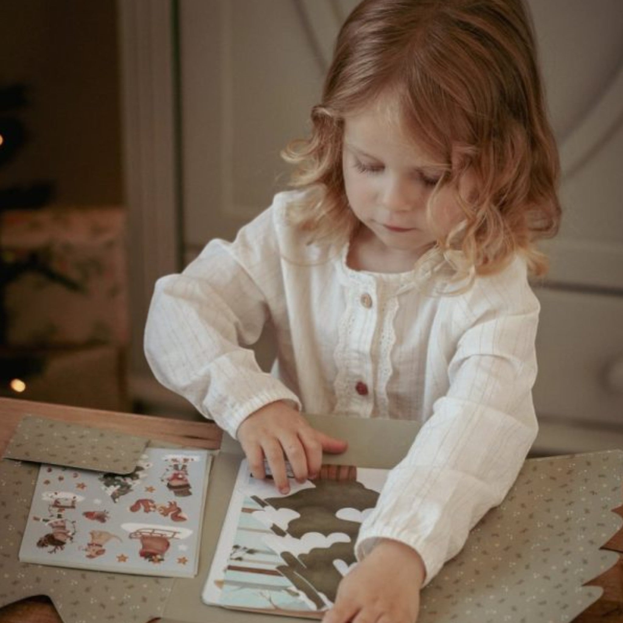 little-dutch-set-me-christougenniatika-aftokollita2