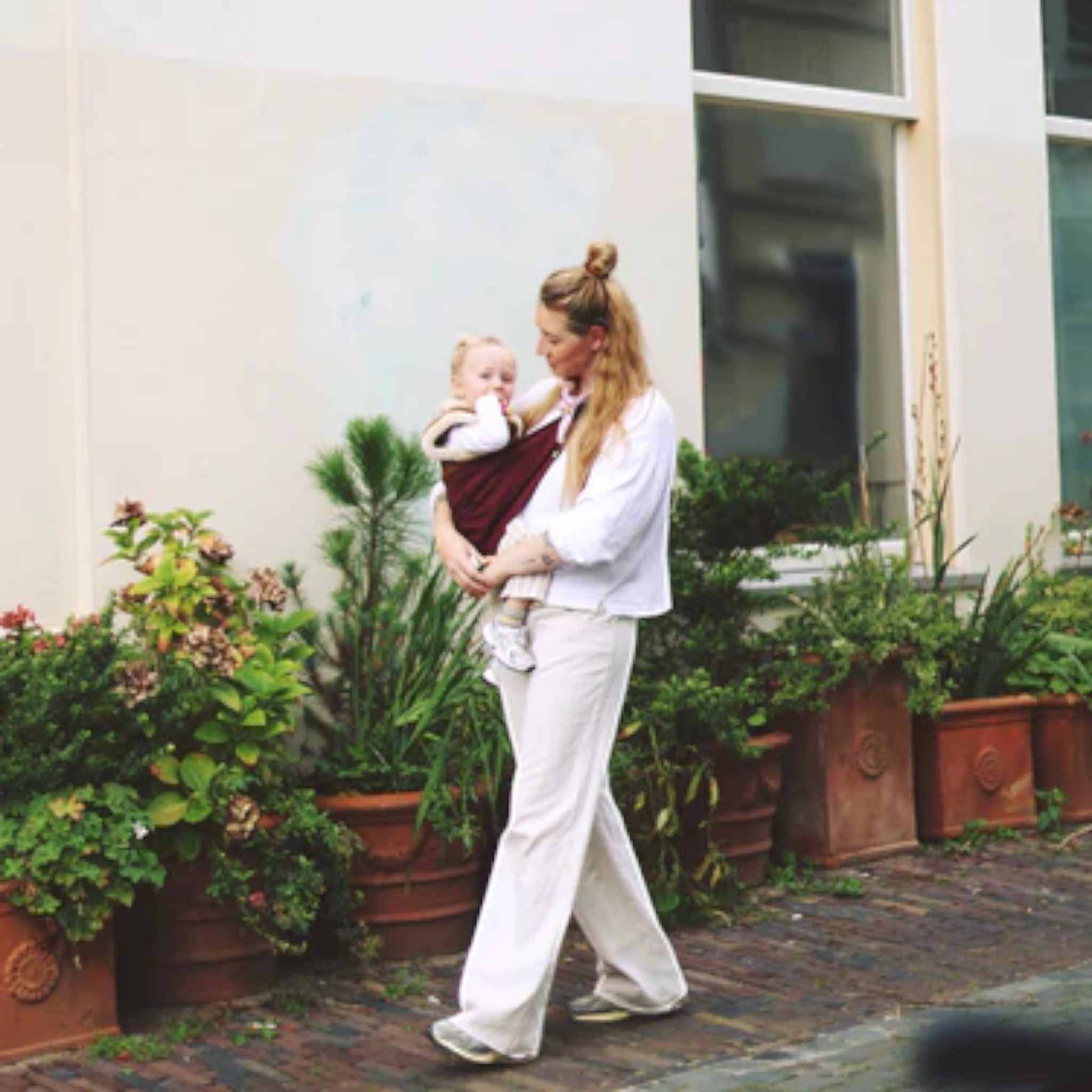 wildride-marsipos-agkalias-gia-nipia-merlot-3-littlebox.gr