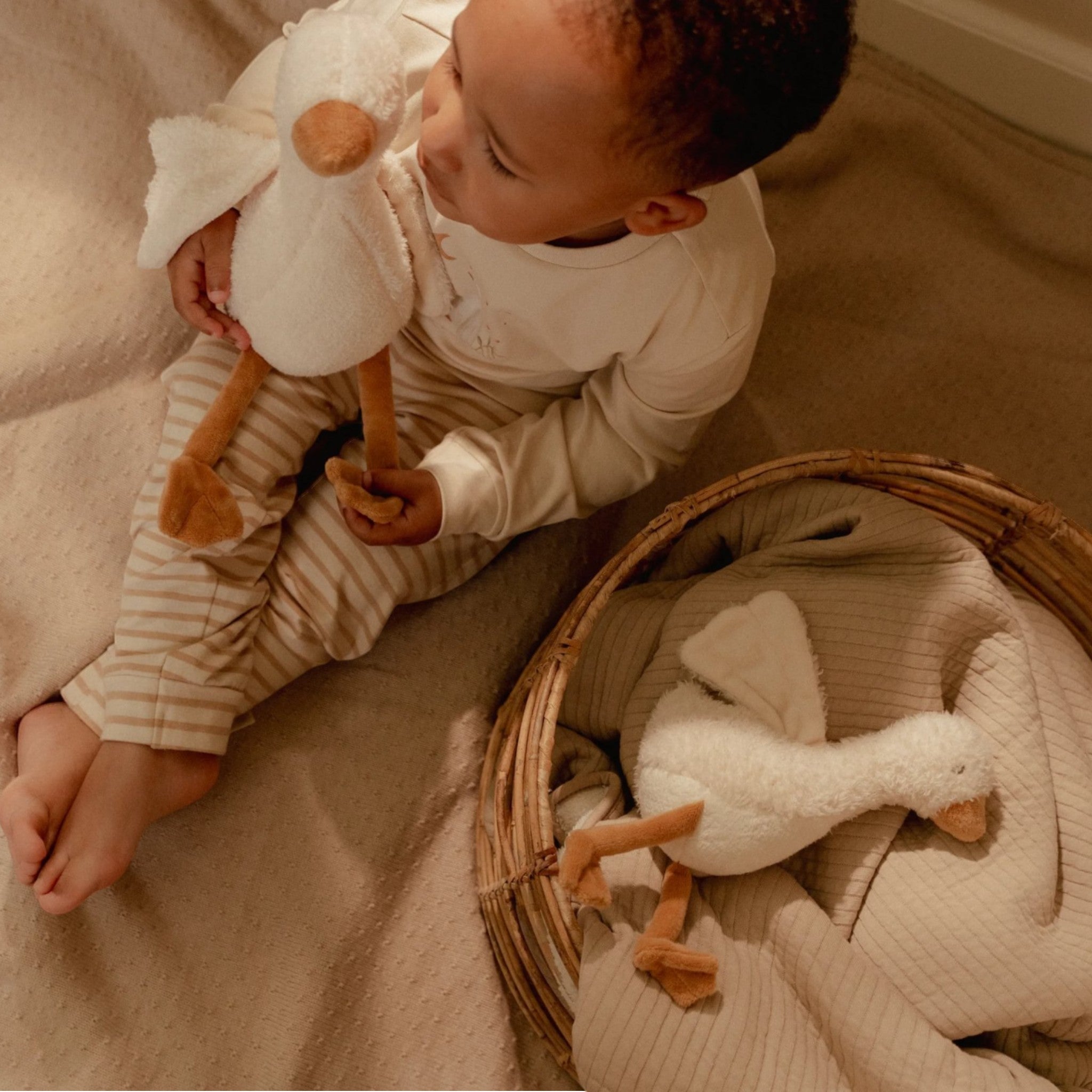 Little Dutch Υφασμάτινο κουκλάκι Little Goose GRS 17εκ. - Image 4