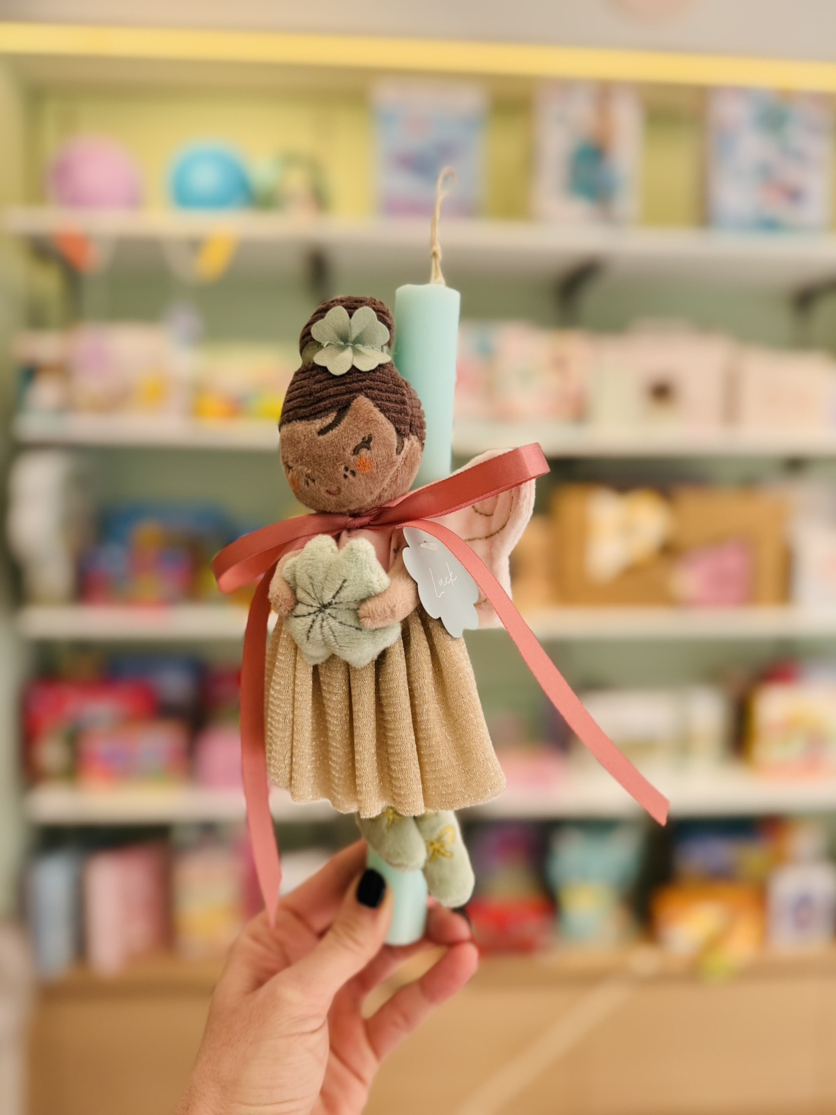 πασχαλινή-λαμπάδα-little-dutch-koukla-neraida-tis-tyxis-littlebox.gr